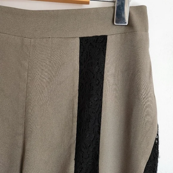 Dress pants Going out Joggers Green color Lace tapered leg BEBE  NWT - Picture 9 of 16